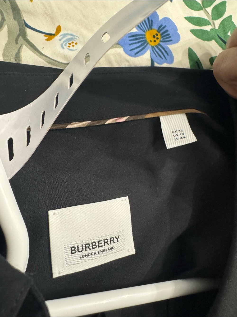 Burberry Black Tie-Waist Shirt Dress - Picture 8 of 16